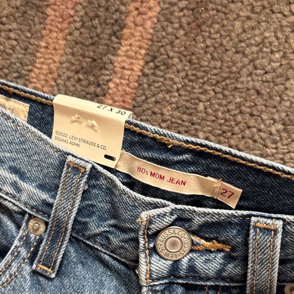 Levi’s 80s mom jeans high rise - Picture 5 of 9